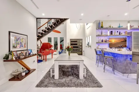 334 Isle Of Capri Drive Fort Lauderdale FL 33301
