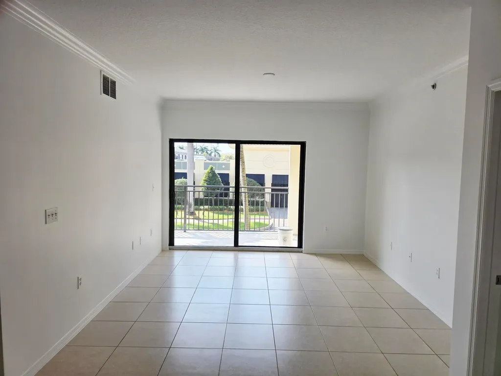 4903 Midtown Lane Palm Beach Gardens FL 33418