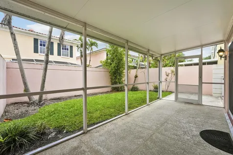 2052 Tarpon Lake Way West Palm Beach FL 33411