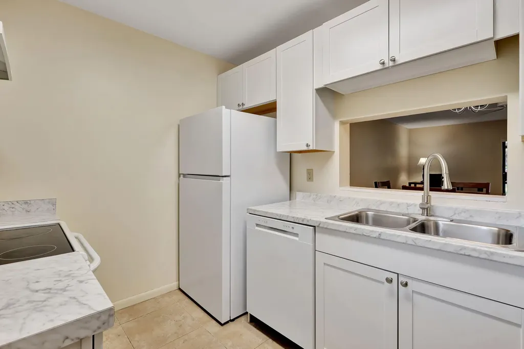 120 NW 70th Street Boca Raton FL 33487