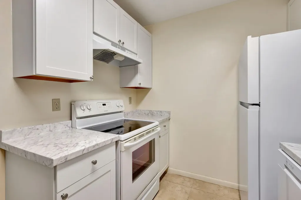 120 NW 70th Street Boca Raton FL 33487