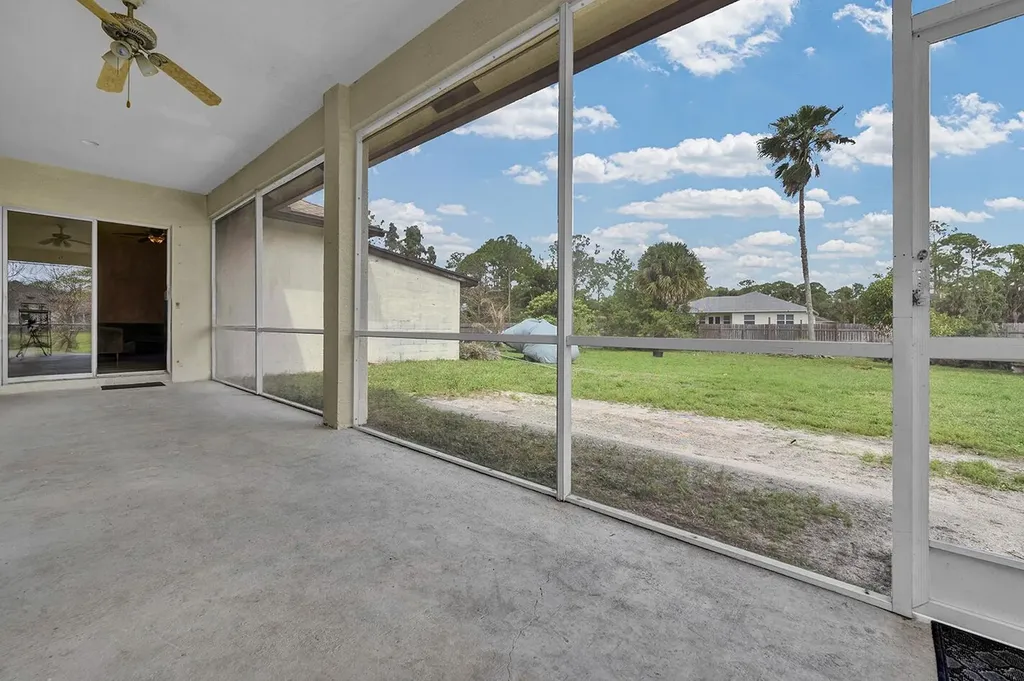 16645 66th Court N Loxahatchee FL 33470
