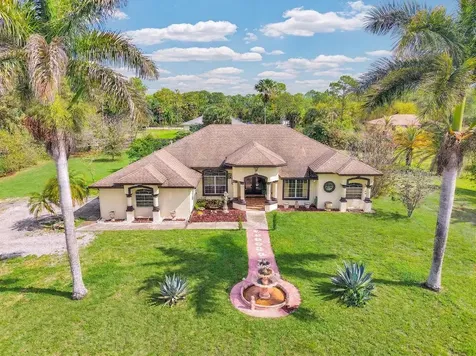 16645 66th Court N Loxahatchee FL 33470