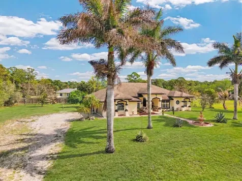 16645 66th Court N Loxahatchee FL 33470