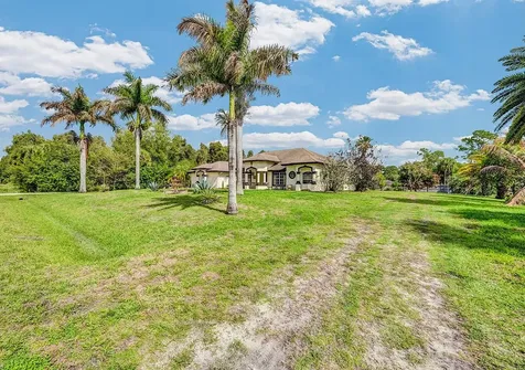 16645 66th Court N Loxahatchee FL 33470