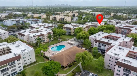 2801 Somerset Drive Lauderdale Lakes FL 33311