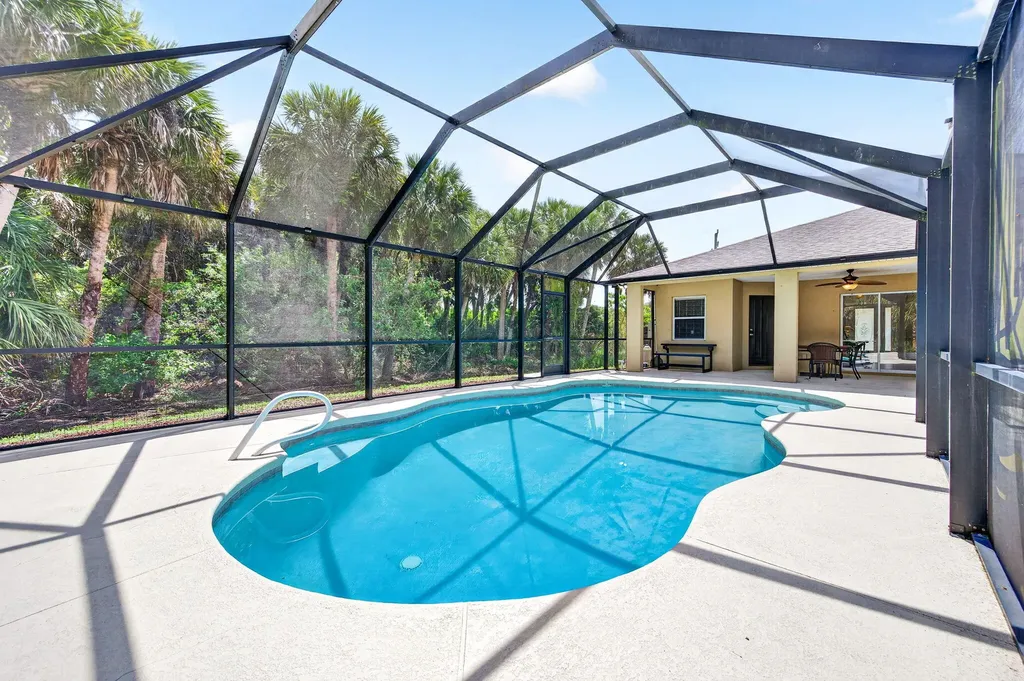 831 SW Owl Street Palm Bay FL 32908