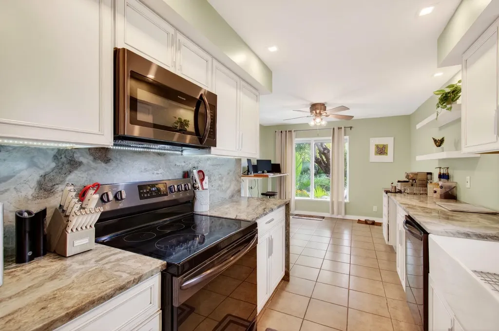 149 NW 70th Street Boca Raton FL 33487
