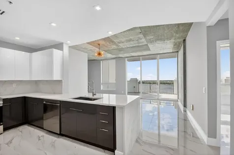 300 S Australian Avenue West Palm Beach FL 33401
