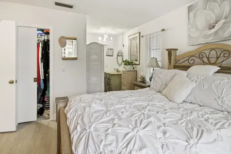 2501 Red Hibiscus Boulevard Delray Beach FL 33445