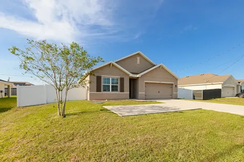 567 SW Paar Drive Port St Lucie FL 34953