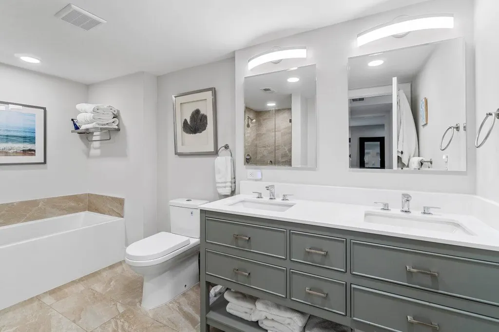 31 Westgate Lane Boynton Beach FL 33436