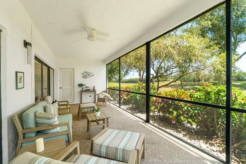31 Westgate Lane Boynton Beach FL 33436