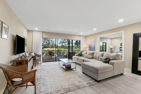 31 Westgate Lane Boynton Beach FL 33436