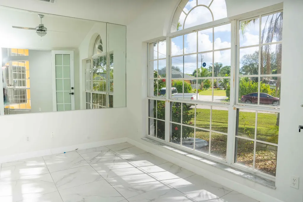 3502 SE Hyde Circle Port St Lucie FL 34984