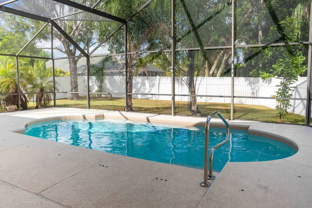 3502 SE Hyde Circle Port St Lucie FL 34984