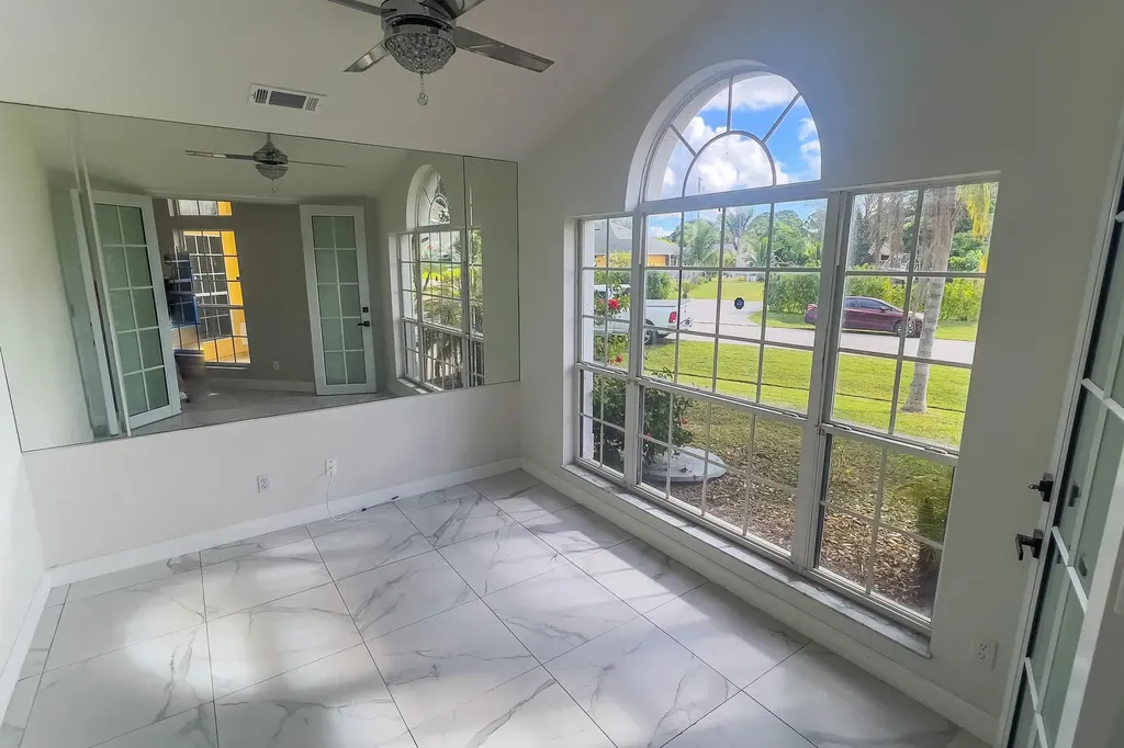 3502 SE Hyde Circle Port St Lucie FL 34984