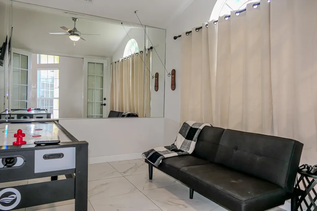 3502 SE Hyde Circle Port St Lucie FL 34984