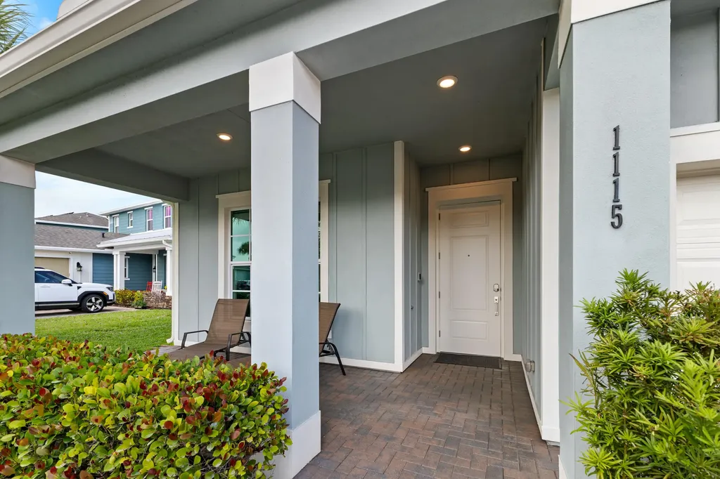 1115 Timber Reap Trail The Acreage FL 33470