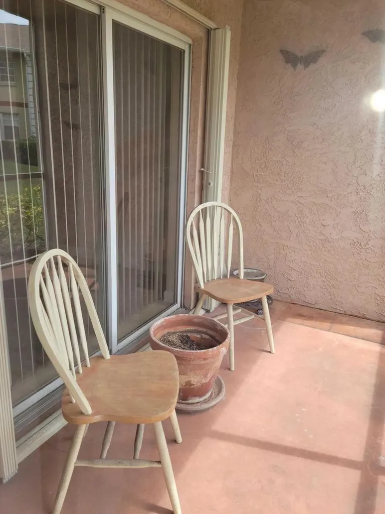 1536 SE Royal Green Circle Port St Lucie FL 34952