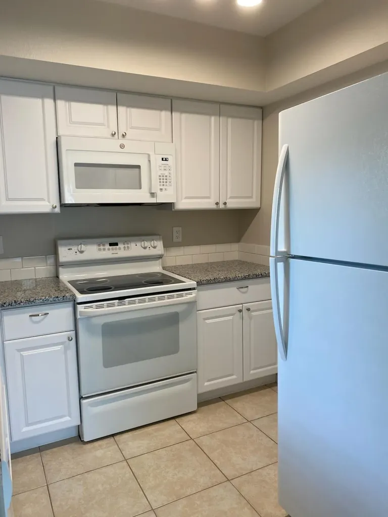 1536 SE Royal Green Circle Port St Lucie FL 34952