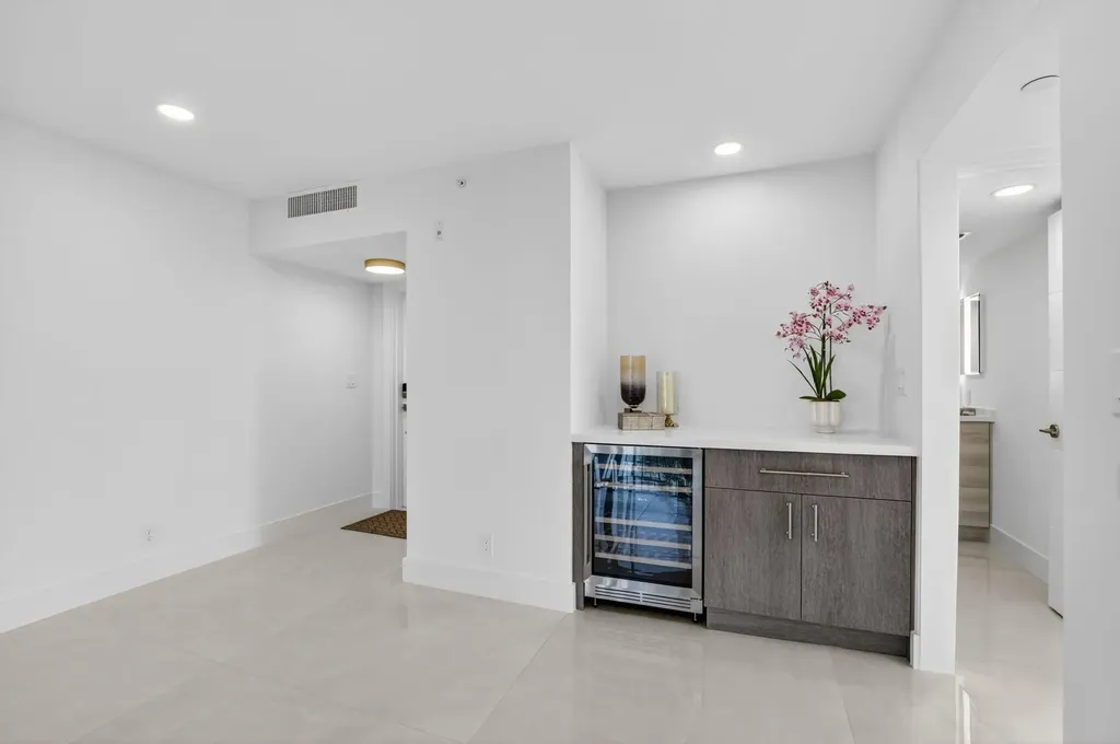 6797 Willow Wood Drive Boca Raton FL 33434