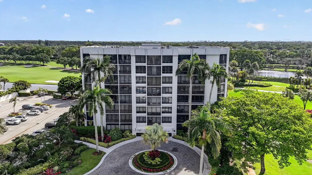 6797 Willow Wood Drive Boca Raton FL 33434