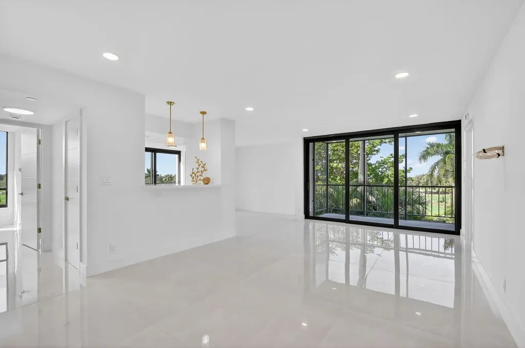 6797 Willow Wood Drive Boca Raton FL 33434