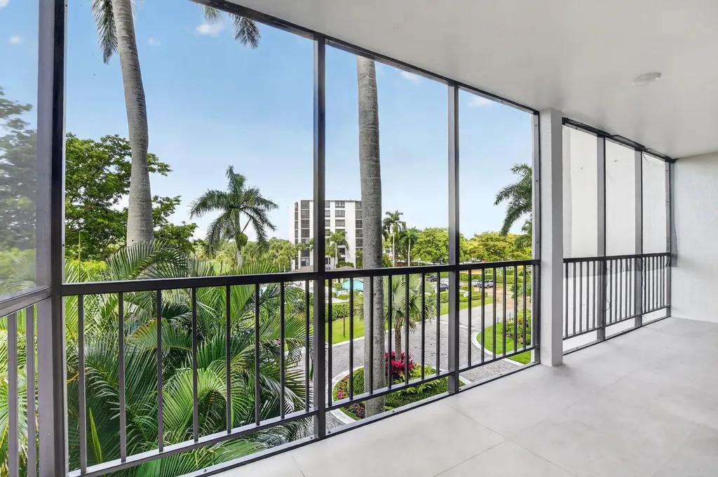 6797 Willow Wood Drive Boca Raton FL 33434