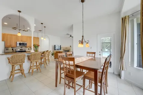 573 SW Saint Kitts Cove Port St Lucie FL 34986