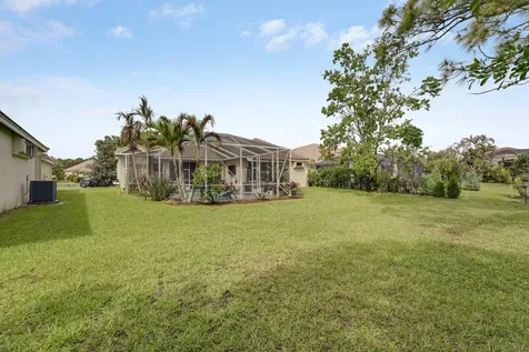 573 SW Saint Kitts Cove Port St Lucie FL 34986