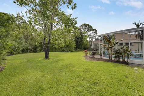 573 SW Saint Kitts Cove Port St Lucie FL 34986