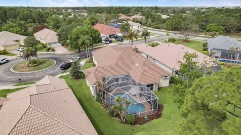 573 SW Saint Kitts Cove Port St Lucie FL 34986