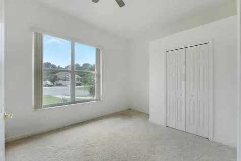 573 SW Saint Kitts Cove Port St Lucie FL 34986