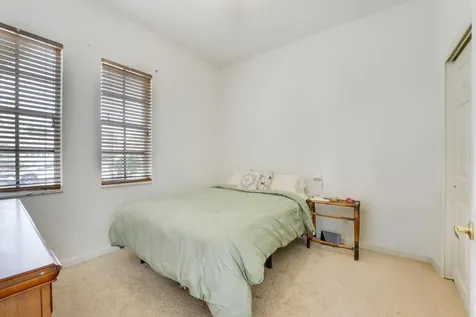 573 SW Saint Kitts Cove Port St Lucie FL 34986