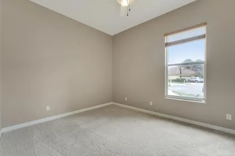 573 SW Saint Kitts Cove Port St Lucie FL 34986