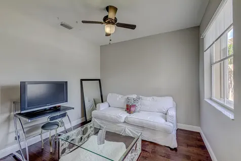 251 Isle Verde Way Palm Beach Gardens FL 33418