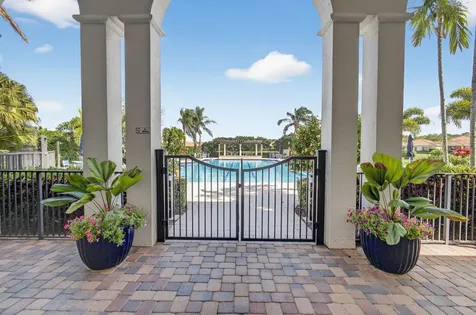 251 Isle Verde Way Palm Beach Gardens FL 33418