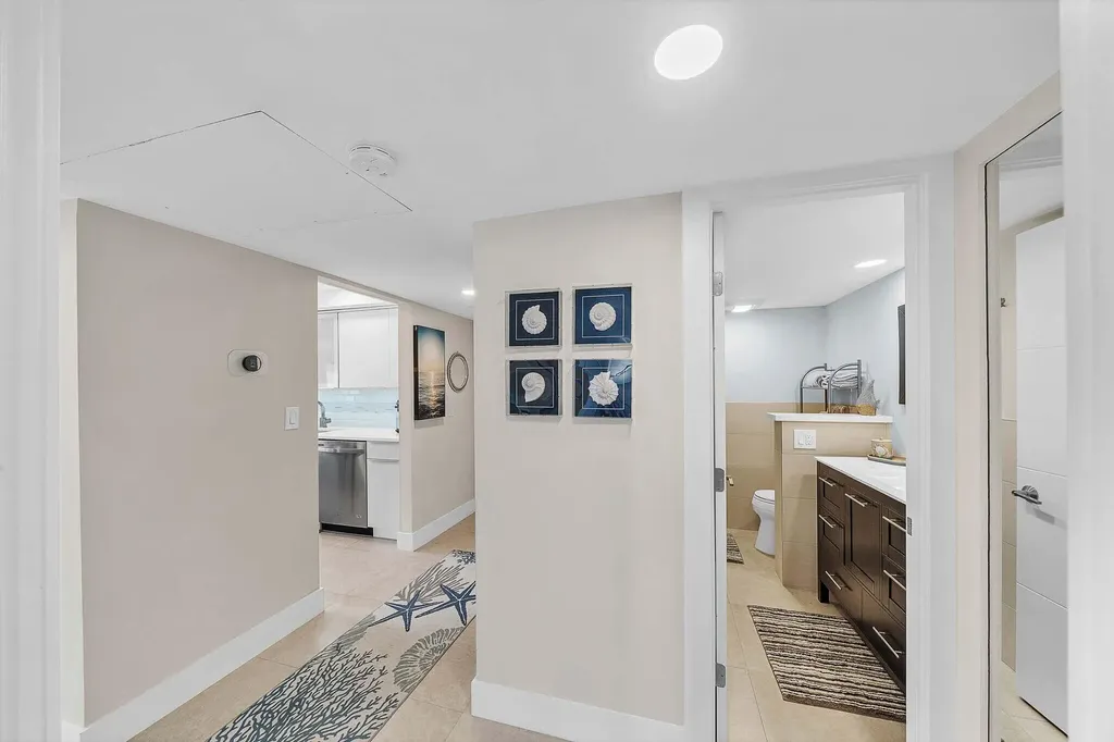 1111 S Ocean Boulevard Boca Raton FL 33432