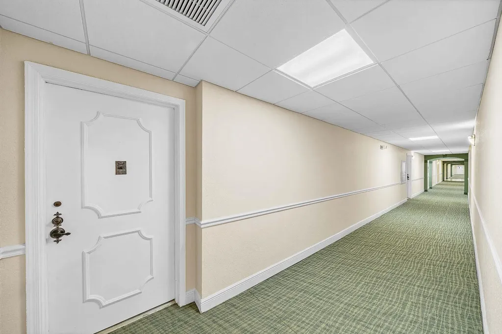 1111 S Ocean Boulevard Boca Raton FL 33432