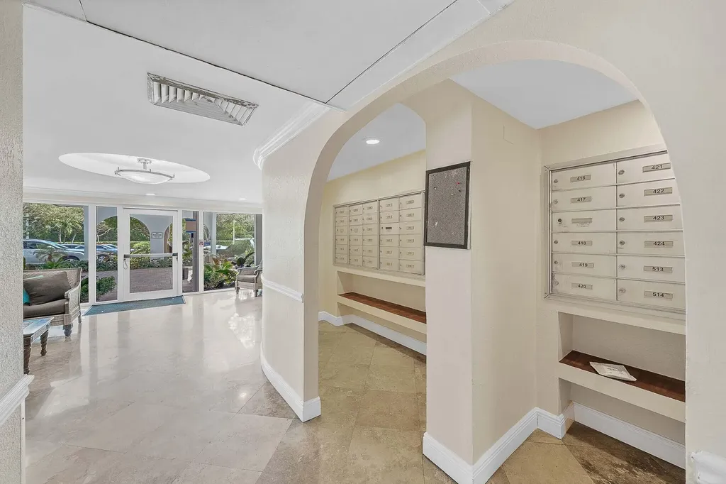 1111 S Ocean Boulevard Boca Raton FL 33432