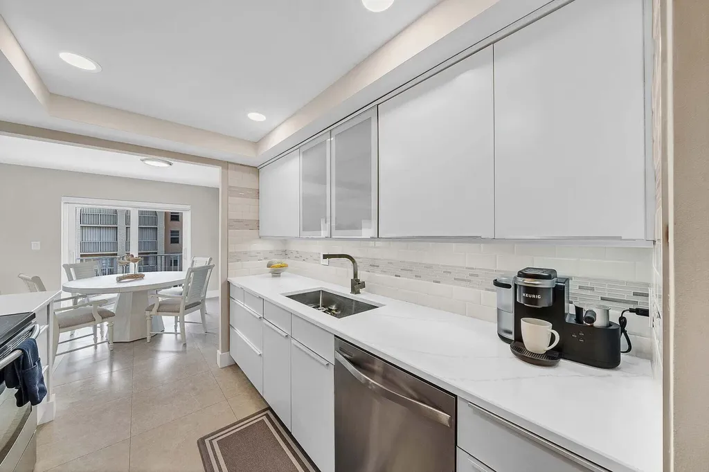 1111 S Ocean Boulevard Boca Raton FL 33432