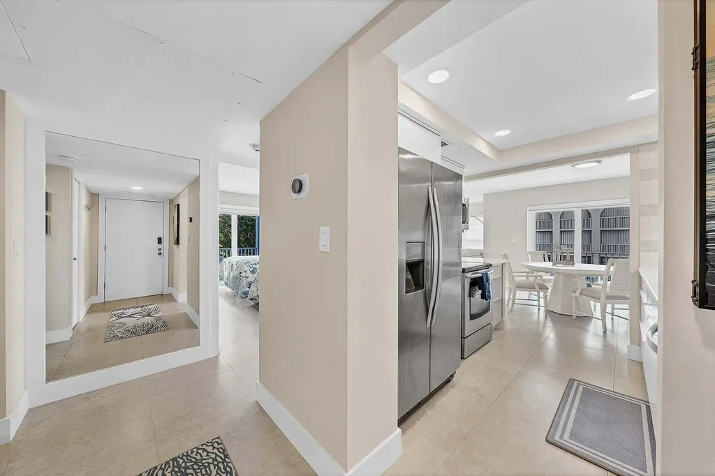 1111 S Ocean Boulevard Boca Raton FL 33432