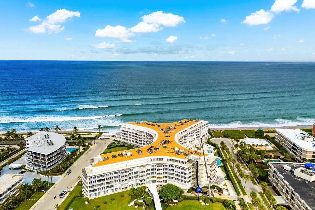 100 Sunrise Avenue Palm Beach FL 33480