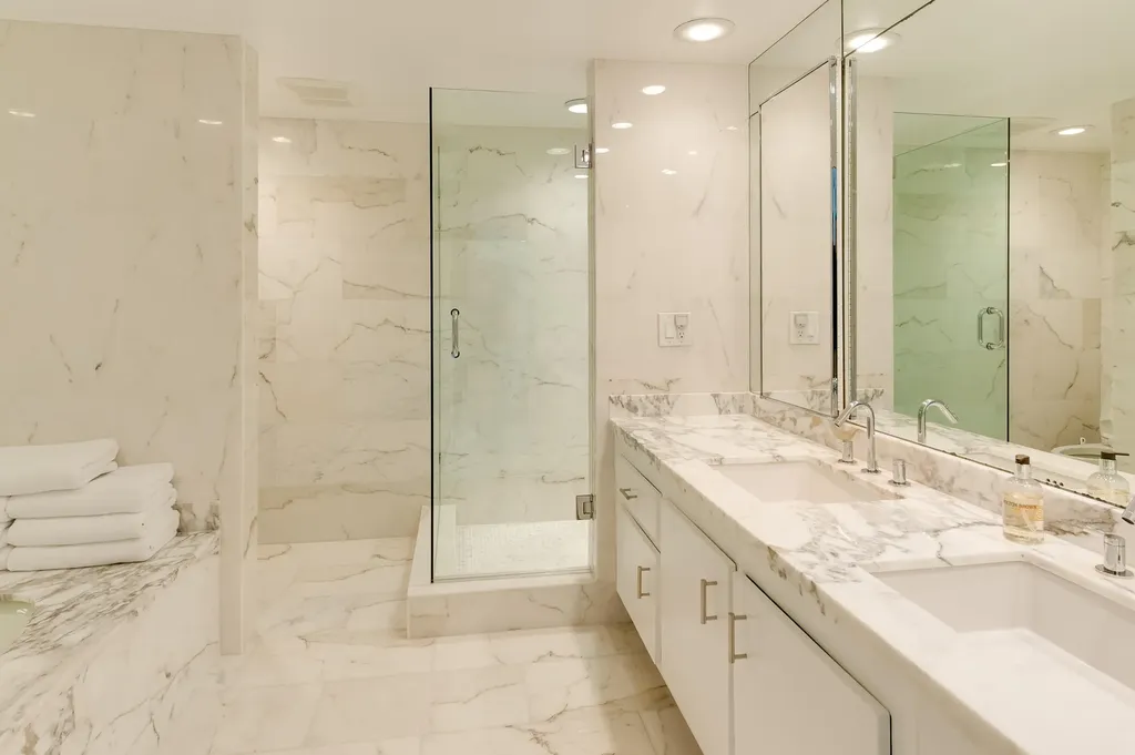 100 Sunrise Avenue Palm Beach FL 33480