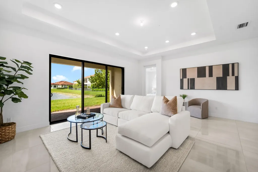 12260 N Baypoint Circle Parkland FL 33076