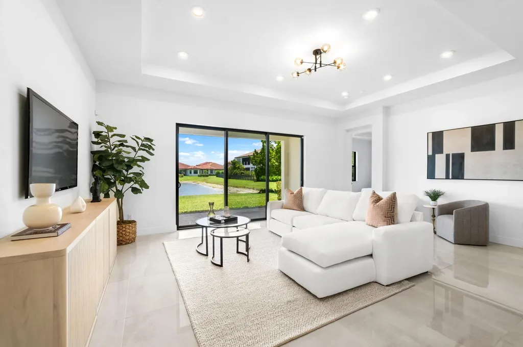 12260 N Baypoint Circle Parkland FL 33076