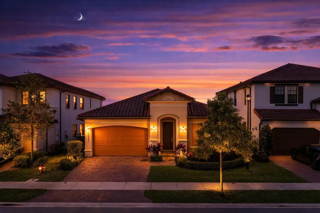 12260 N Baypoint Circle Parkland FL 33076