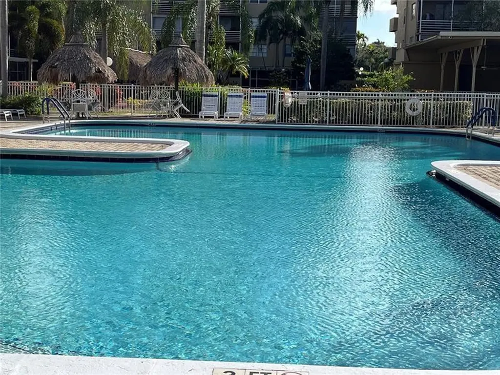 404 NW 68th Avenue Plantation FL 33317