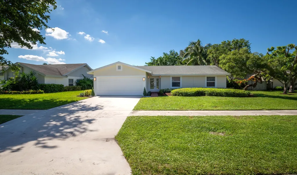 4126 Birchwood Drive Boca Raton FL 33487